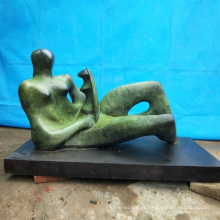 Custom famous figure sculpture bronze reclining lady statue